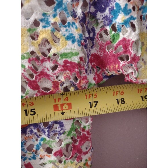 Vintage 80s/90s Textured Cutout Lace Floral Top Size Medium (10) - Picture 6 of 7